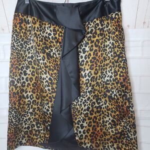 Sleek NEW Worthington Animal Print Satin Skirt womens 14 32"w Leopard large